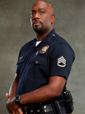 Ричард Т. Джонс в роли Уэйда Грея